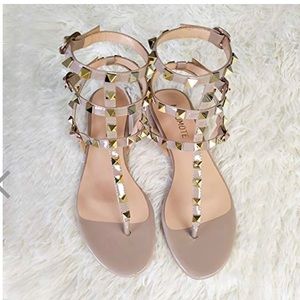 MERUMOTE Women's Rivets Studs Strap Nude Flats